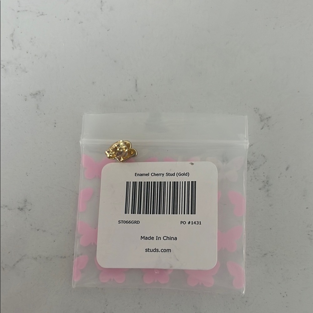 studs Gold Cherry Stud Earring - Picture 4 of 4